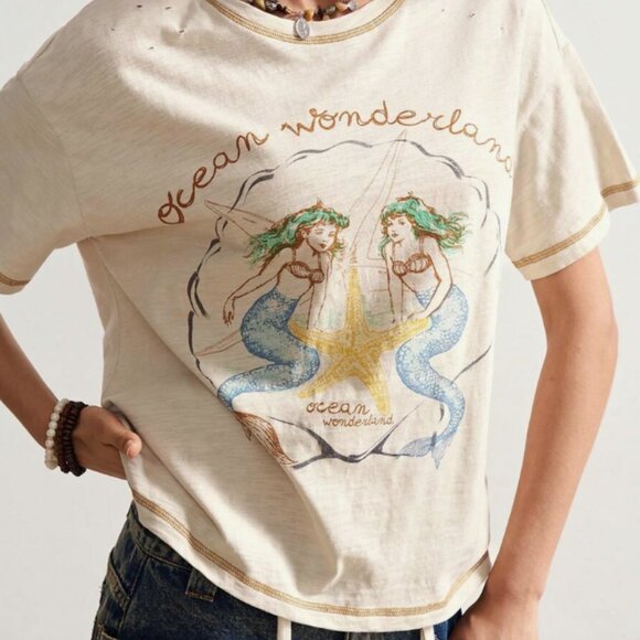 NEW BOUTIQUE MERMAID DISTRESSED TEE - Picture 3 of 9